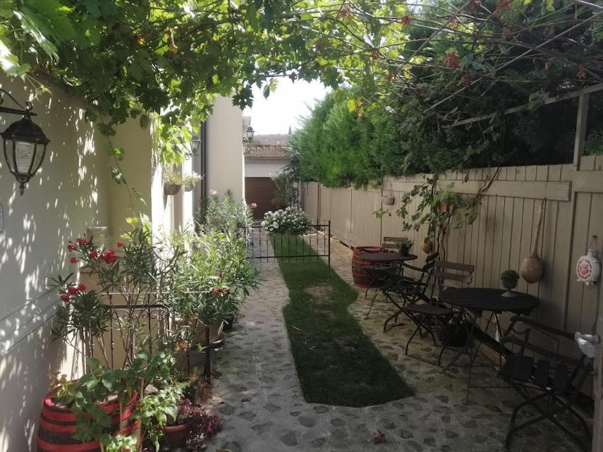 Kuria Apartman Budapest With Free Parking Exterior photo