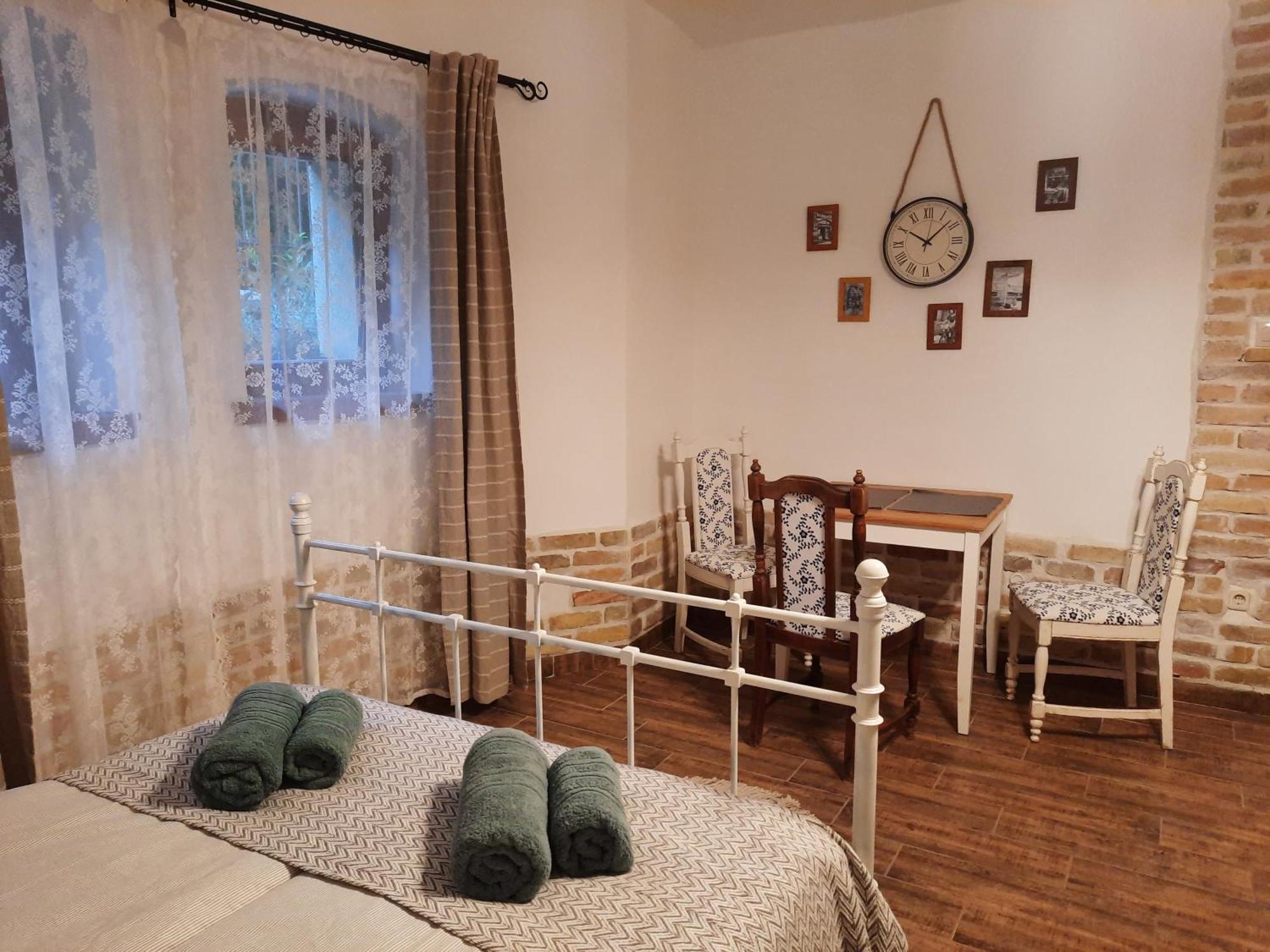 Kuria Apartman Budapest With Free Parking Exterior photo